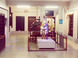 https://punetourism.co.in/images/places-to-visit/headers/raja-dinkar-kelkar-museum-pune-tourism-entry-fee-timings-holidays-reviews-header.jpg